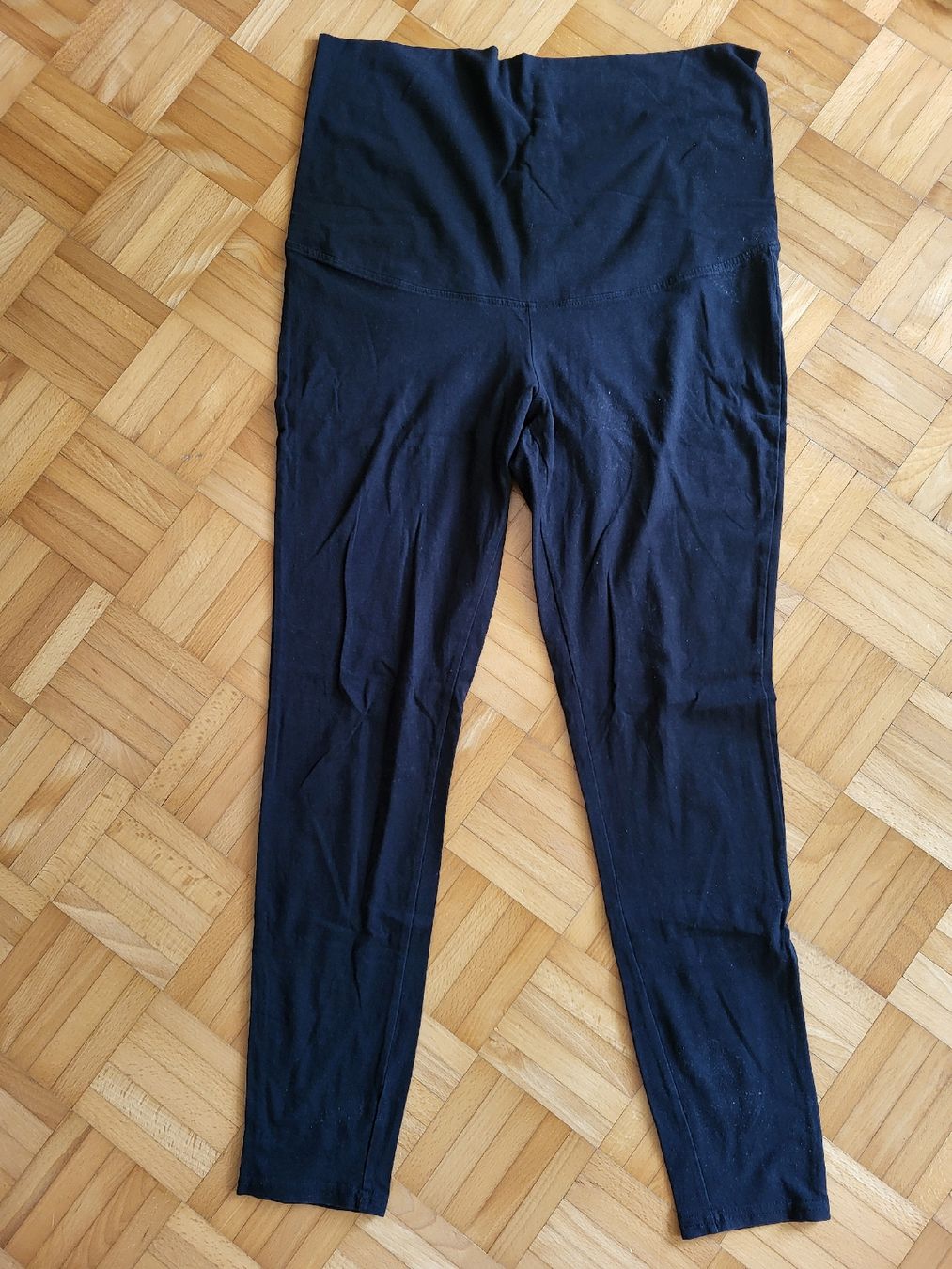 Lotti di vestiti: Umstandsmode Paket Leggins Gr M – Usato da Henggart venduto da Katzenpfoten 6