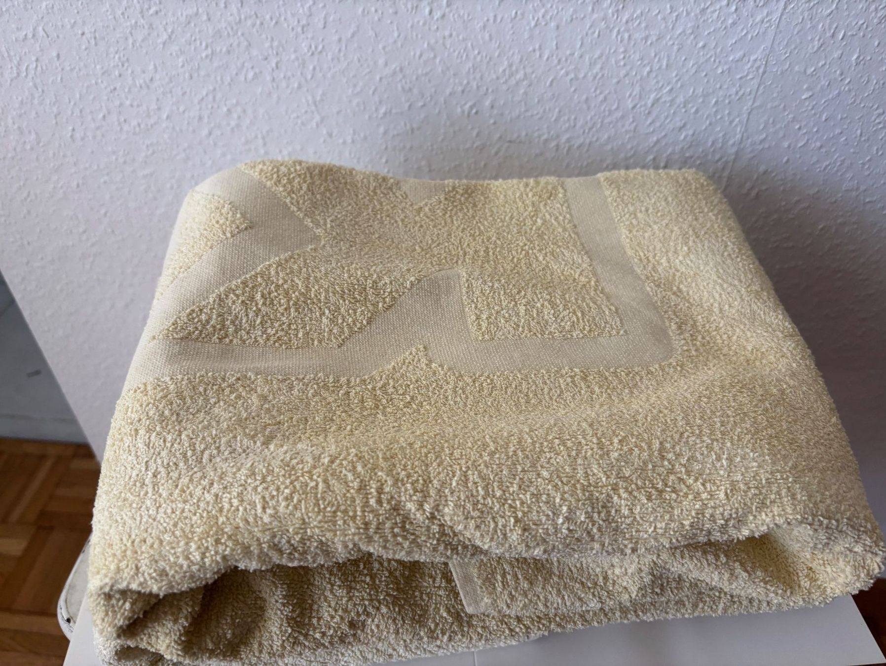 Coop Badetücher: Kappa Duschtuch, Beige, 95x170 cm  2 Stuck – Gebraucht aus Wallisellen von AS.TZ. 3