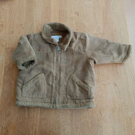 Jacke Grösse 68