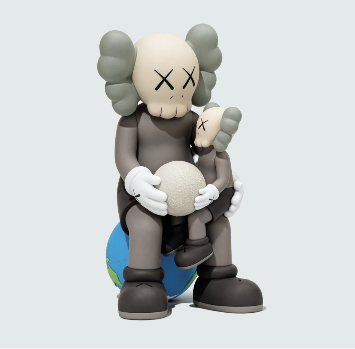 Statuette: KAWS:HOLIDAY THAILAND - Brown – Nuovo e nell'imballaggio originale da Lausanne venduto da Tintin032 2