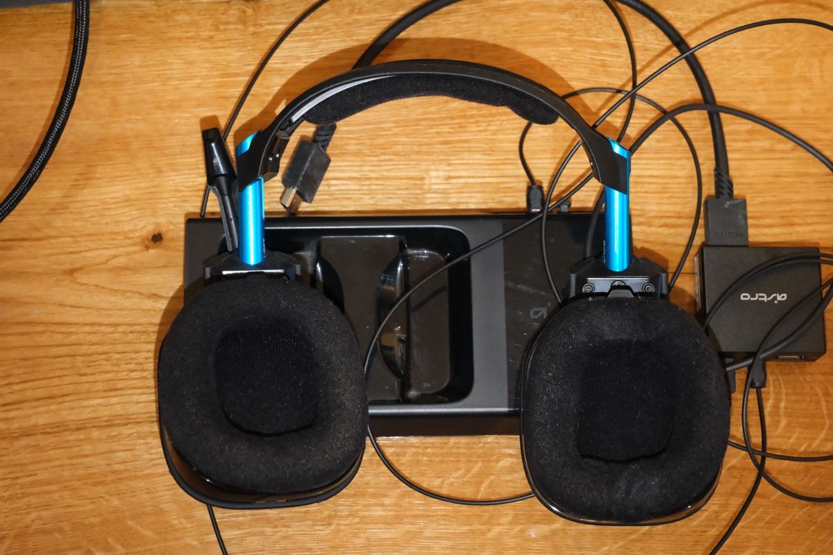 Astro Gaming Casques audio: Astro A50 Gaming Headset mit Basisstation – D'occasion à Thusis par Skaleks1 2