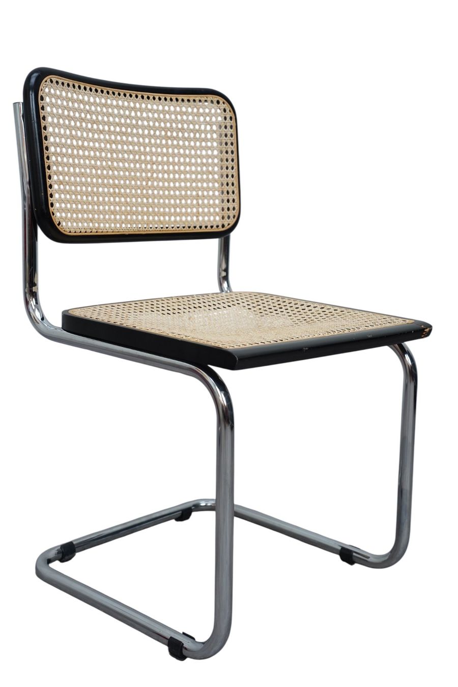 Breuer Sedie: Chaise Cesca (modèle B32) – Usato da Bulle venduto da ABELiAM