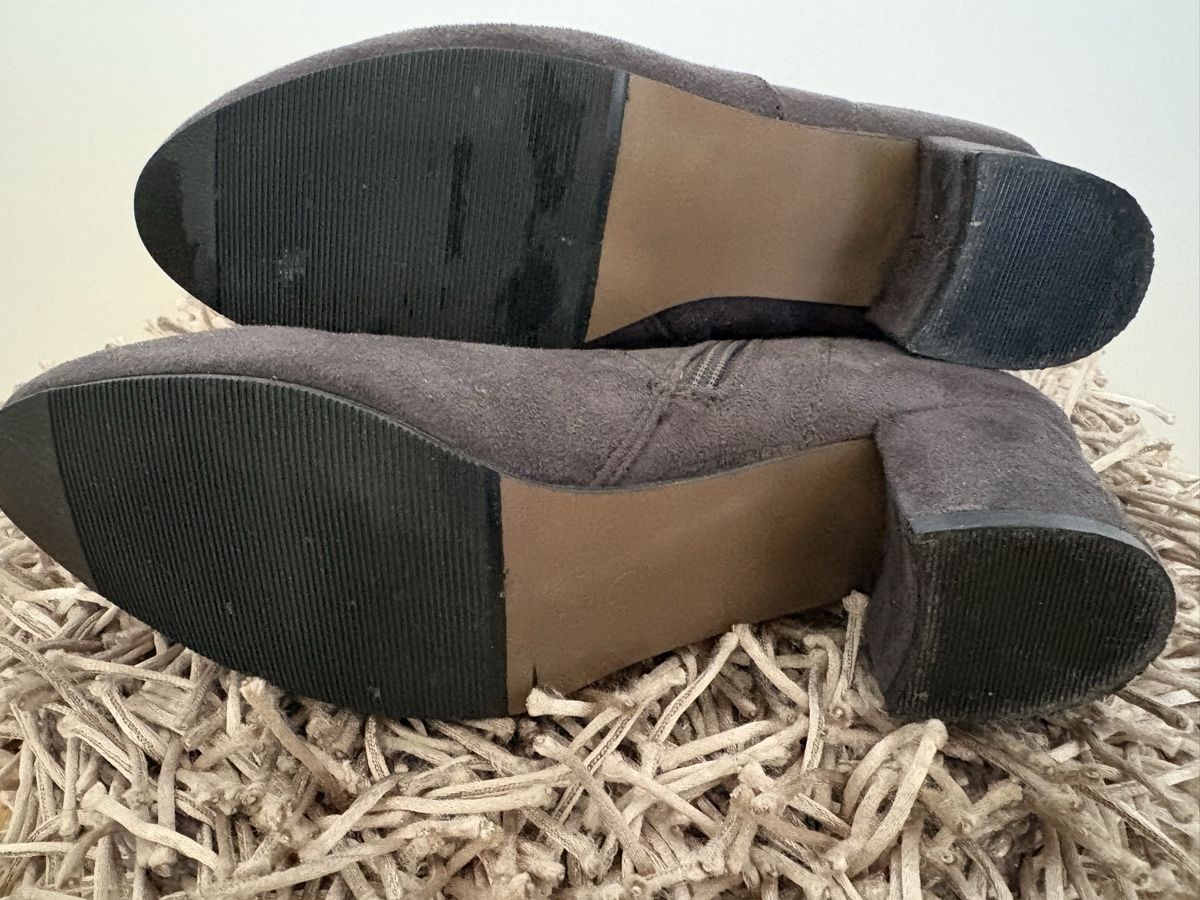 Damenschuhe: Schöne elegante Stiefeletten – Gebraucht aus Allschwil von basilea017 4