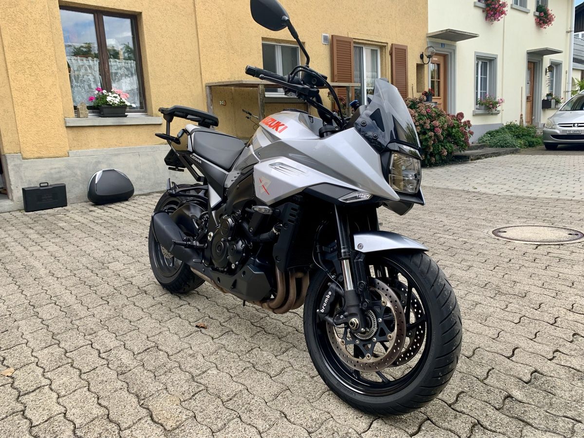 Suzuki Route: Suzuki GSX-S 1000S, Katana; ab Service – D'occasion à Horn par Cramba