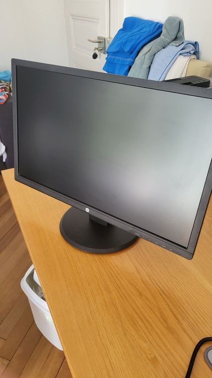 HP V243 24-Zoll Monitor | Kaufen auf Ricardo