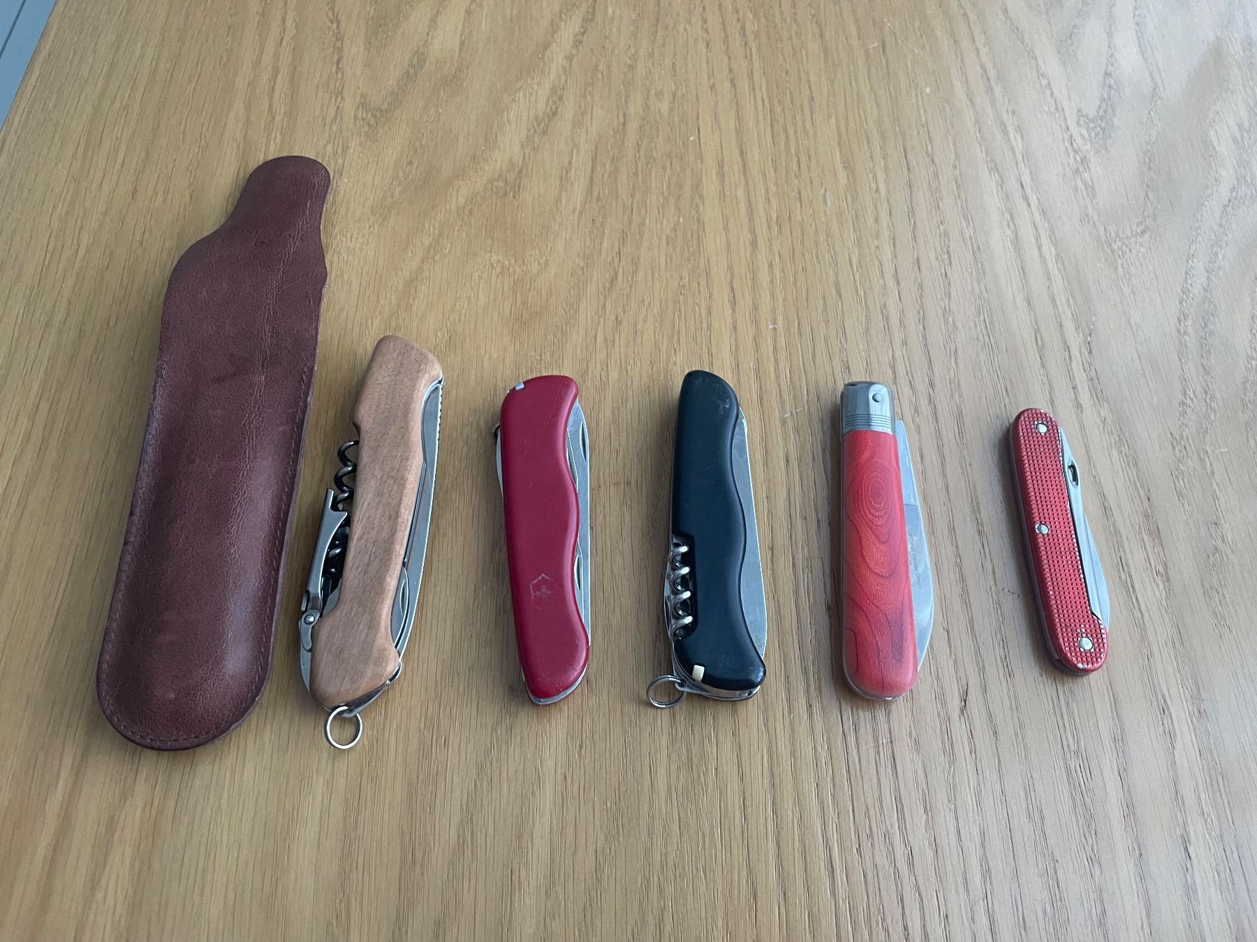Taschenmesser: Diverse Taschenmesser – Gebraucht aus Dällikon von buyandbehappy 2