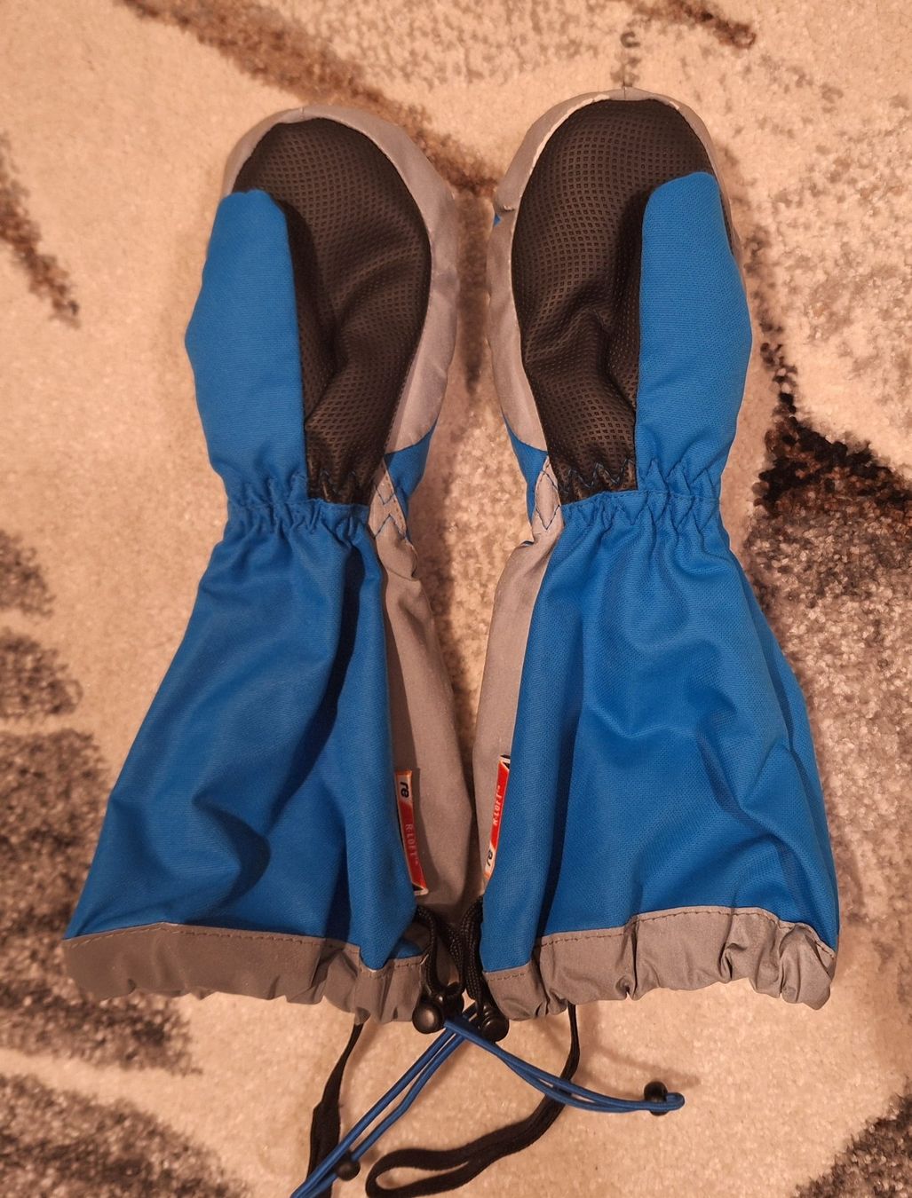 Reusch Guanti: Handschuhe Reusch - Gr. 2-3 Jahre – Usato da Luzern venduto da Duga5 1