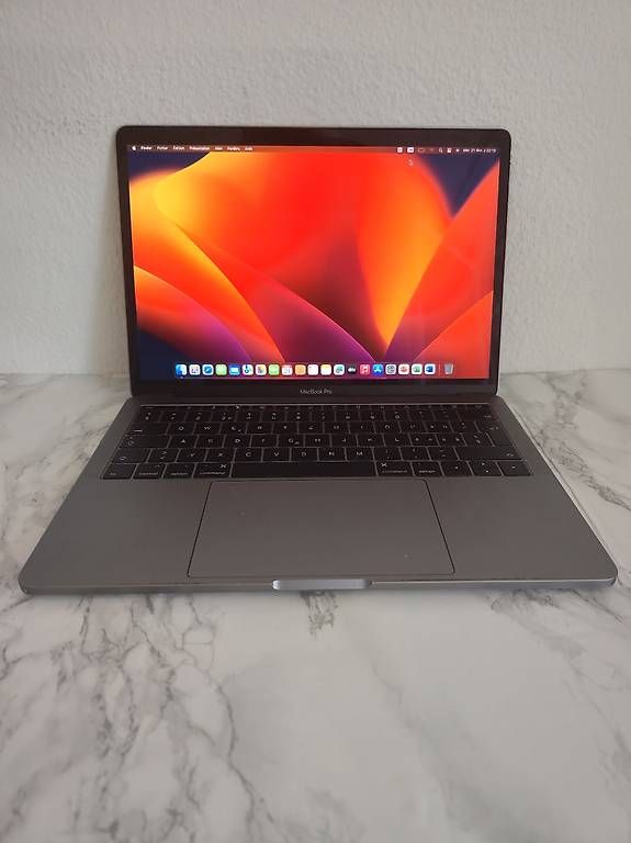 Apple Notebook: MacBook Pro: I5| 8Gb|SSD|2017 – Usato da Renens VD venduto da MTD2211
