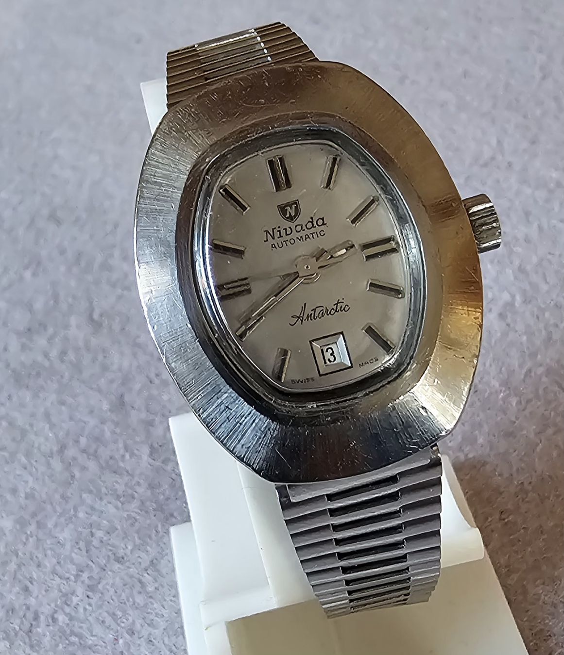 Nivada Orologi: Nivada Automatic Swiss Made Elegante Damenuhr – Usato da Speicher venduto da Swisswtch 1