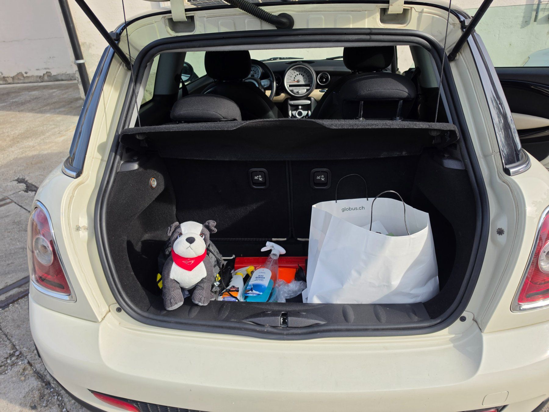 Mini Autos: Mini Cooper S – D'occasion à Basel par Aspira 5