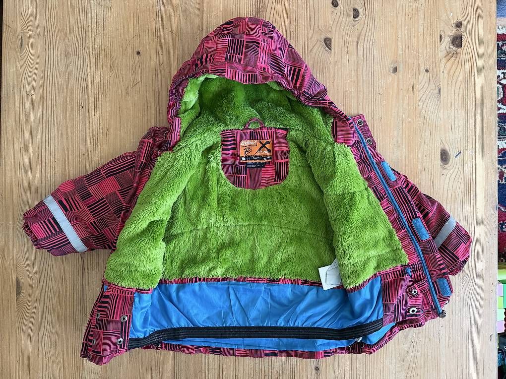 Killtec Jacken & Mäntel: Winterjacke mit Schneefang – Gebraucht aus Zürich von hei_2jpv 1