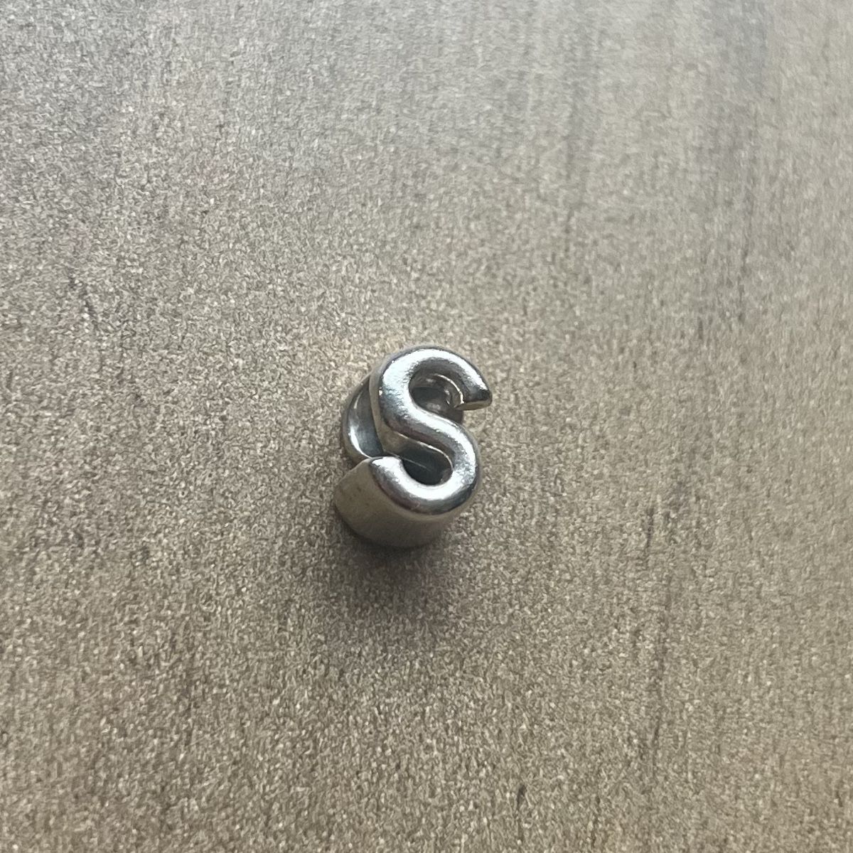 Pandora Ciondoli: Pandora Charm Buchstabe S original 925 Silber – Nuovo (secondo la descrizione) da Winterthur venduto da chiaraelisa93 2