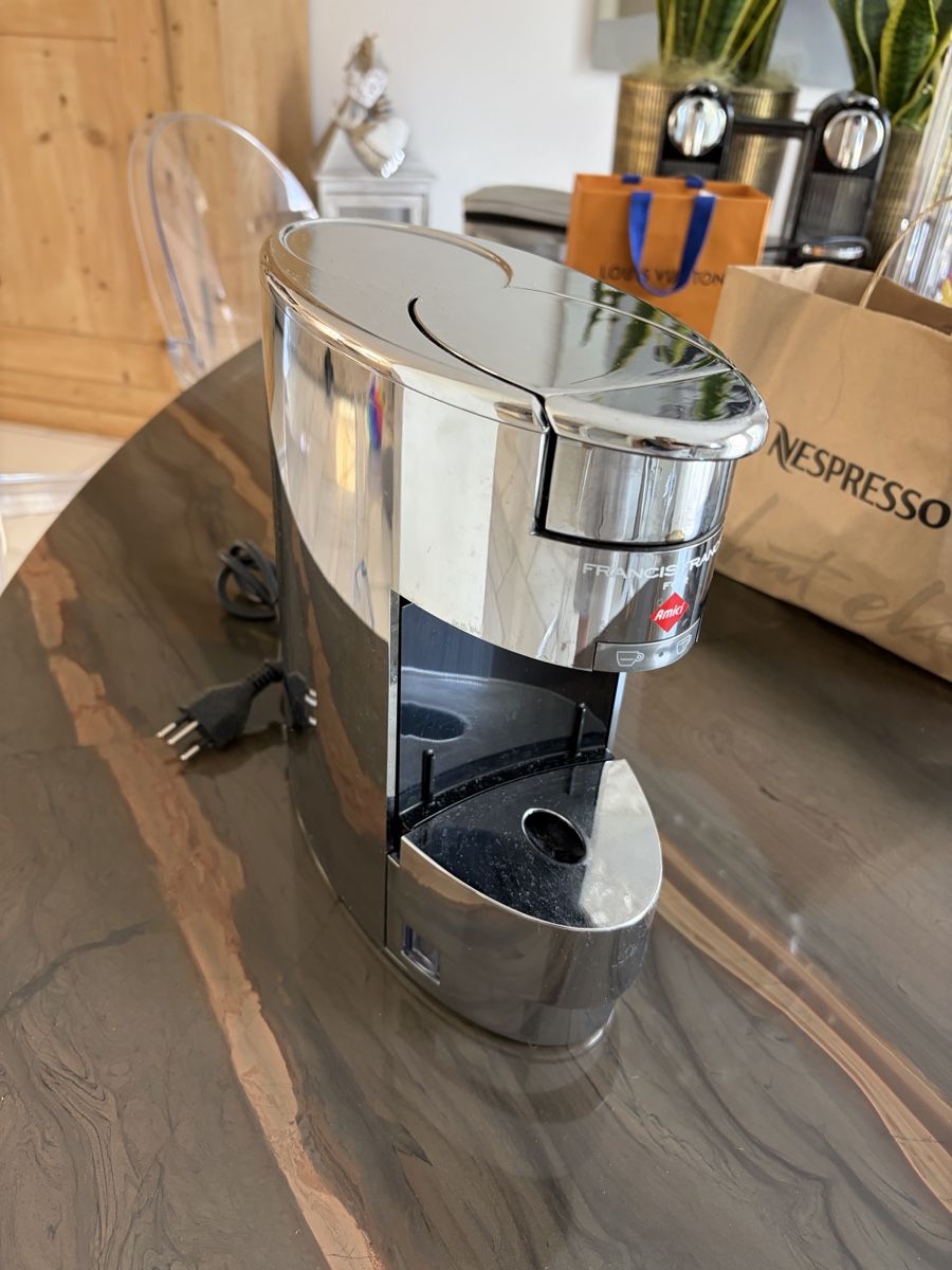 Amici Macchine per caffè & Macchine per espresso: Kaffee Maschine illy FrancisFrancis for Amici – Usato da Embrach venduto da Salvuzzo77 2