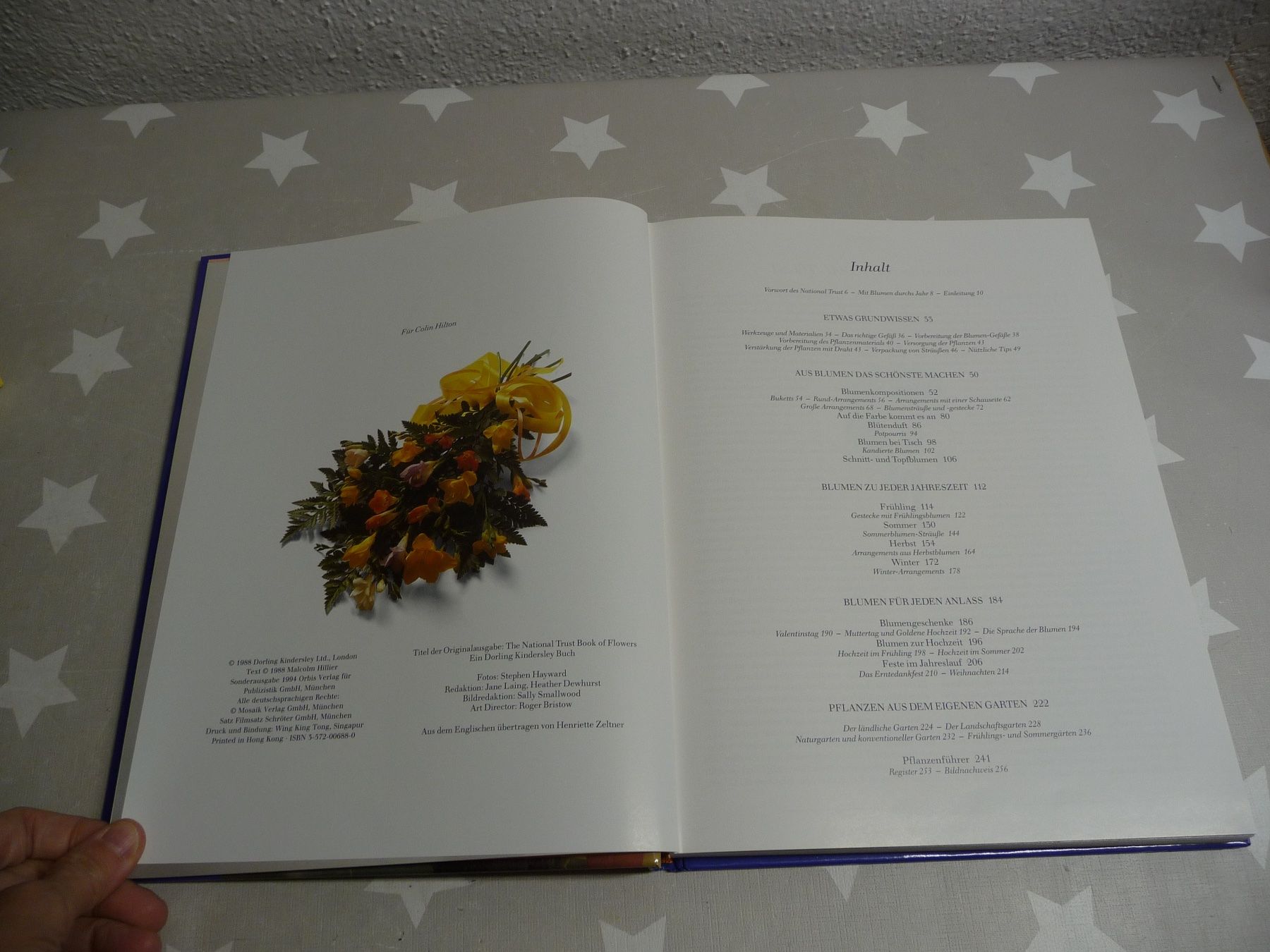 Libri: Buch: Blumen Arrangements Malcom Hillier – Usato da Rafz venduto da Powacaddy 1