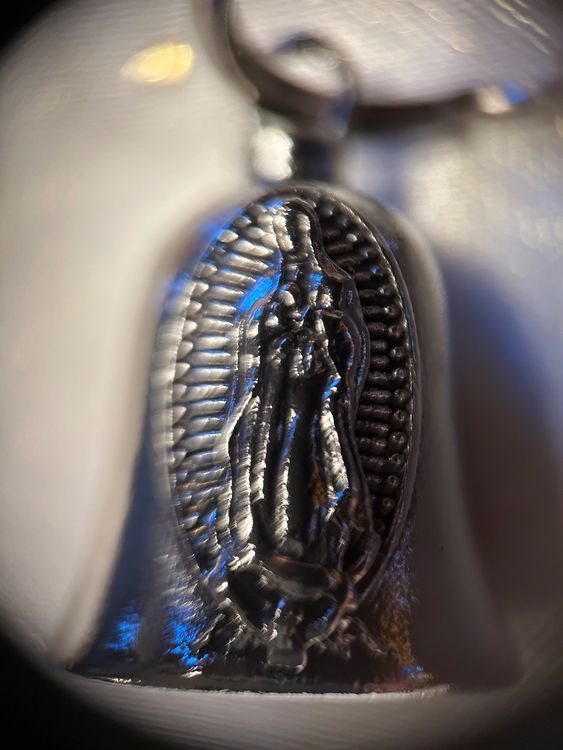 Guardian Bell Gremlin Con Mani Giunte, Porta Fortuna Per Harley Chopper Sportster Honda Goldwing