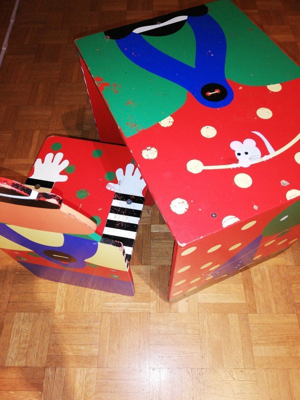 Tische: Kinder Clown Holztisch + Stuhl – Gebraucht aus Escholzmatt von Stern777 2