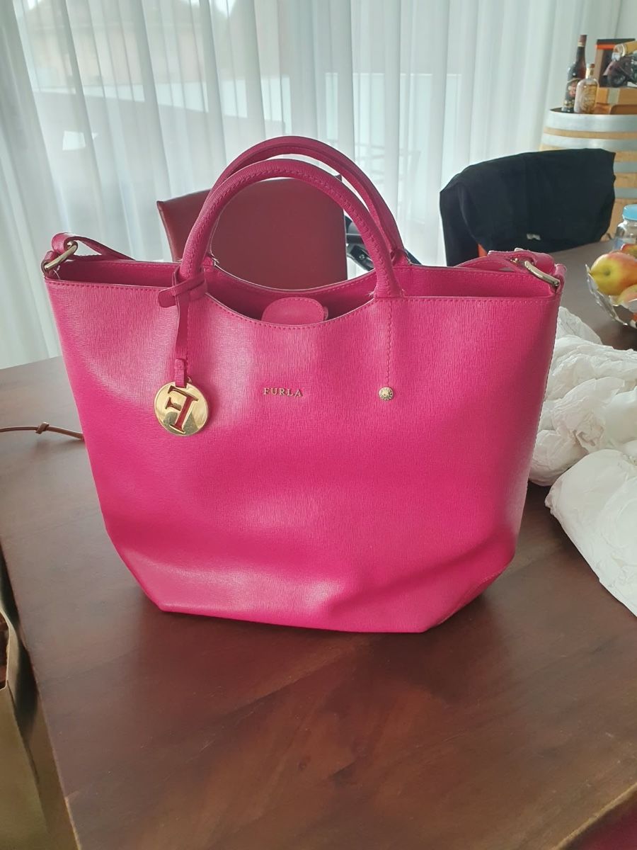 Furla Borse da donna: Handtasche  – Usato da Unterengstringen venduto da sonyboy2611