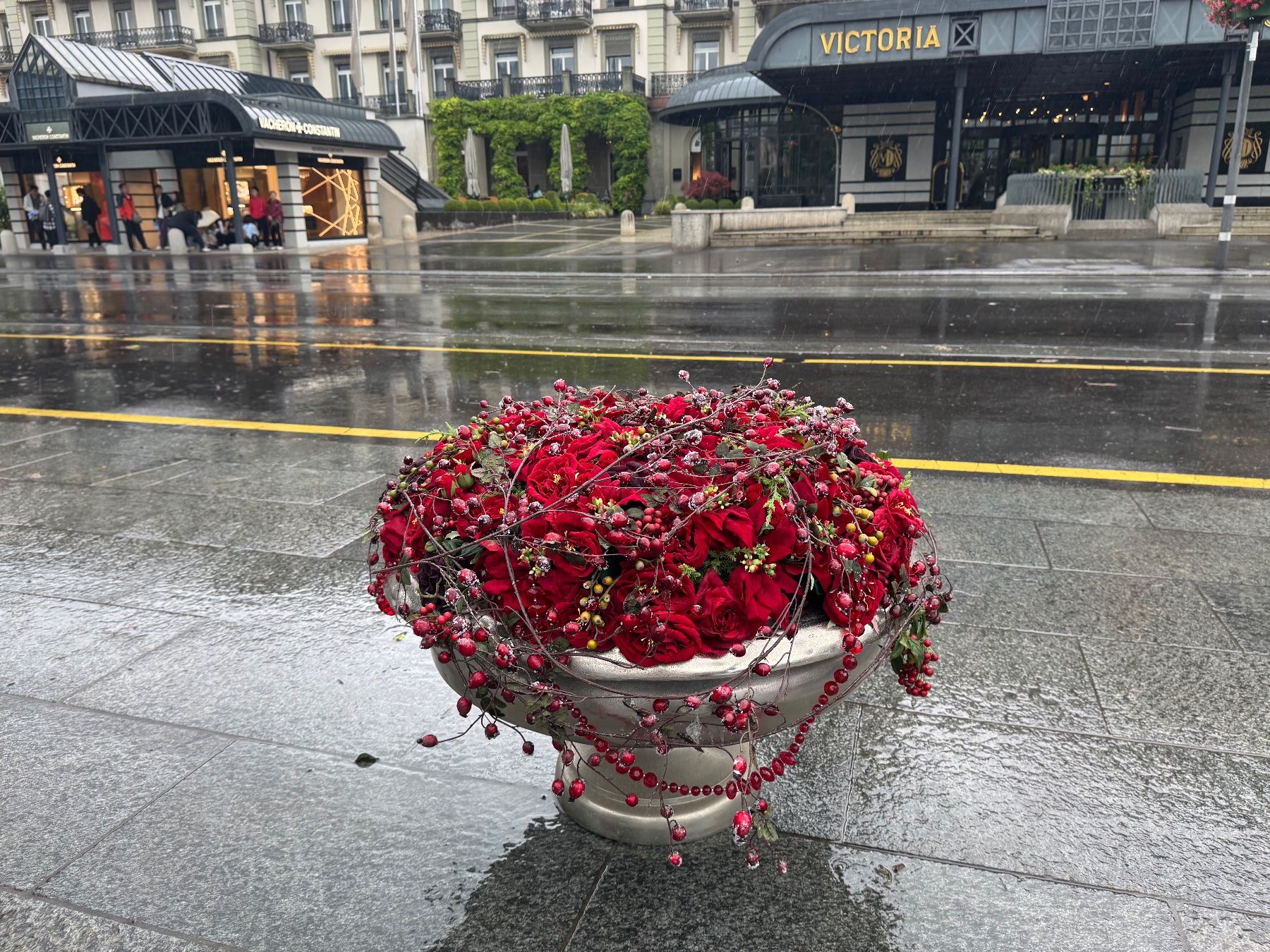 Vasi per fiori: Designer Grosse Topf mit Blumen Lieferung Gratis – Usato da Thun venduto da Thuno6 4