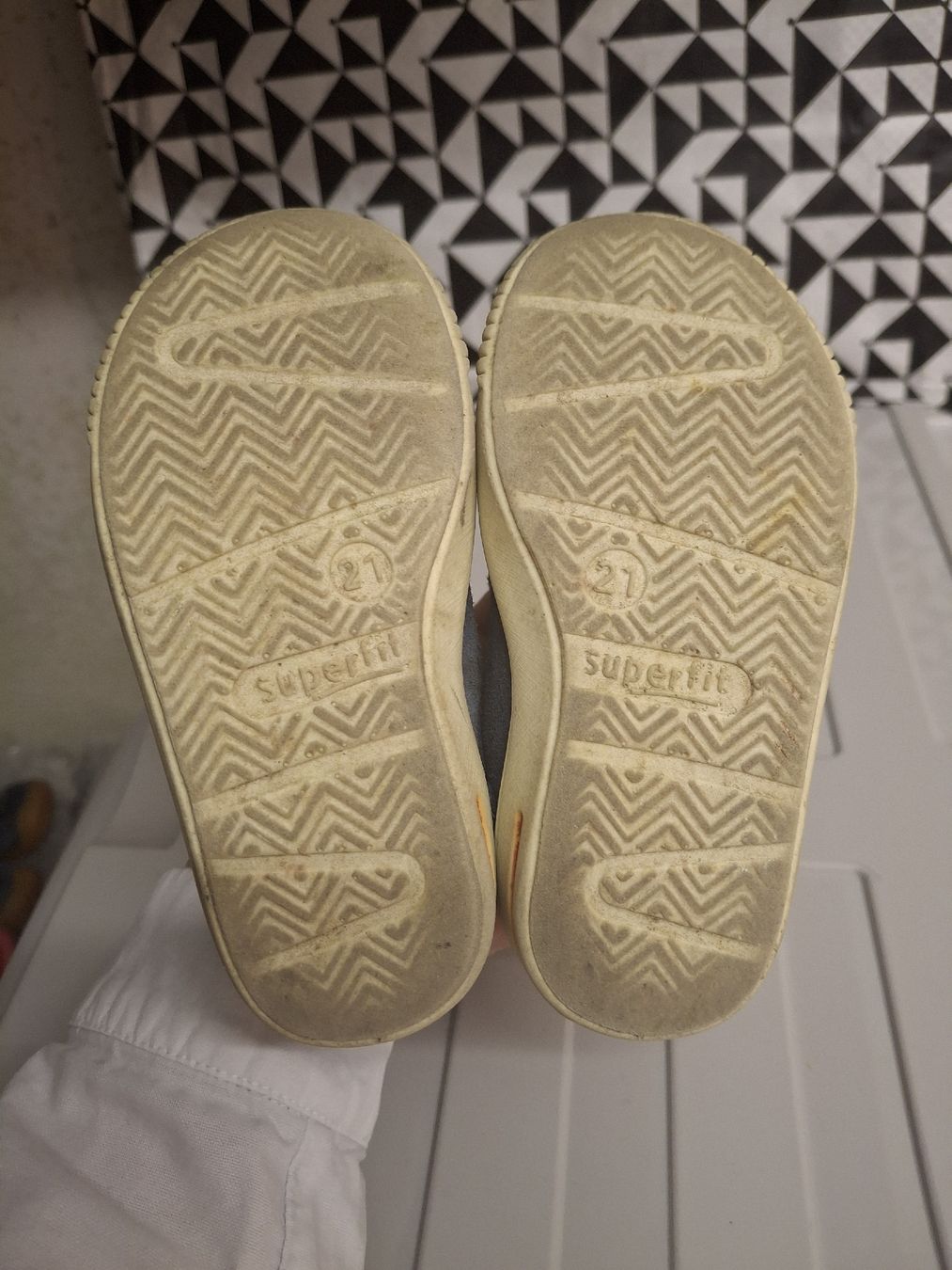 Superfit Schuhe für Jungen: Superfit Lauflernschuhe Gr. 21 – Gebraucht aus Allschwil von Tippster 3