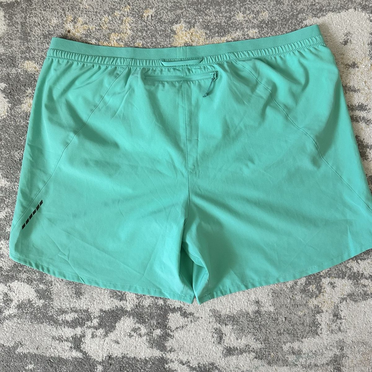 Salomon Pantalons: Salomon Laufshorts Gr. XL – Neuf (Voir description) à Thalwil par baz_vbc9 1