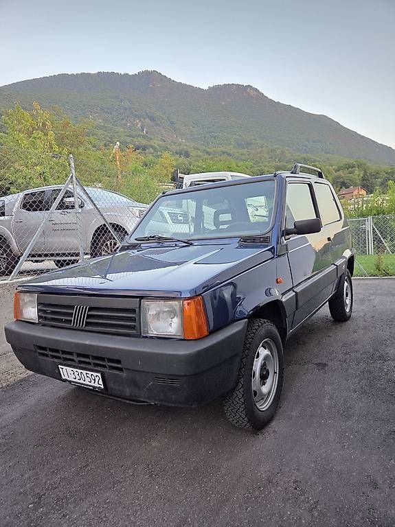 Automobili: Fiat panda 4x4 – Nuovo e nell'imballaggio originale da Cadro venduto da Ema710