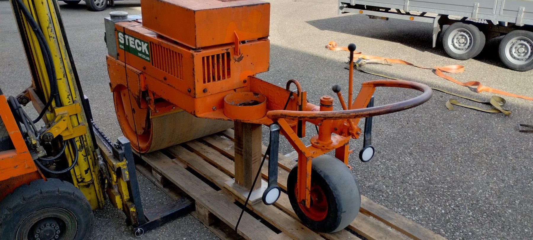 Toutes les machines: Asphalt Walze Steck 2/600, Vibrationswalze – D'occasion à Walterswil BE par stebo04 2