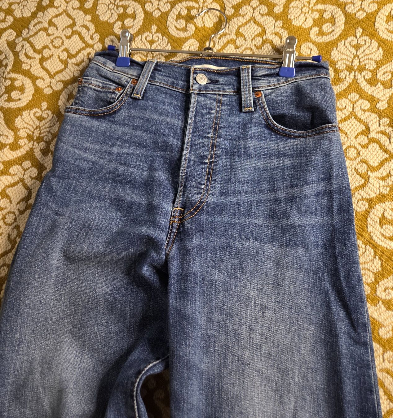 Levi's Jeans: Levi’s Jeans – Usato da Leissigen venduto da ali_k9v8 1