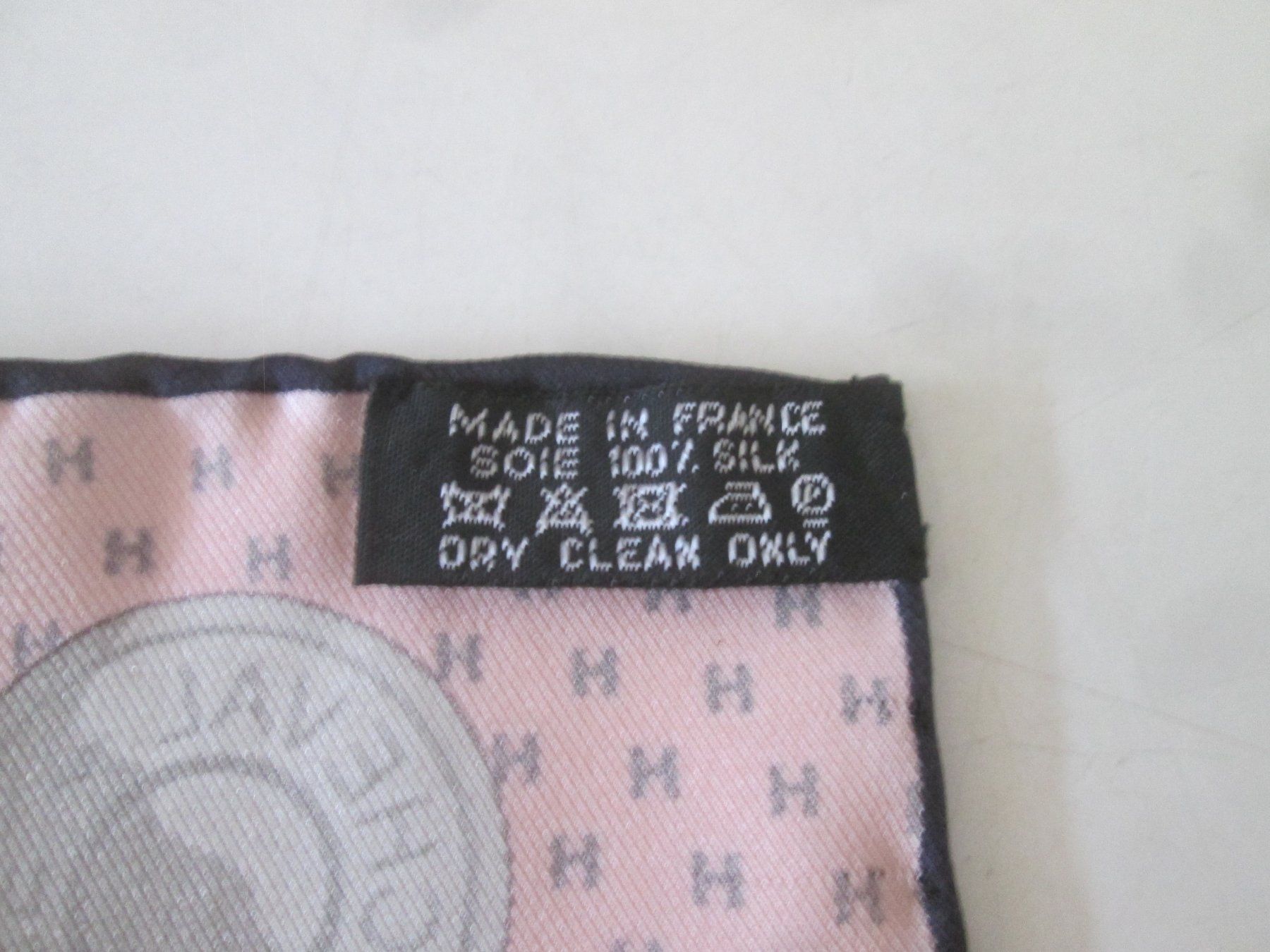 Hermès Foulards & écharpes: Hermès-Schal, Cheval, neu, 100% Seide – Neuf (Voir description) à Sementina par babucia 2