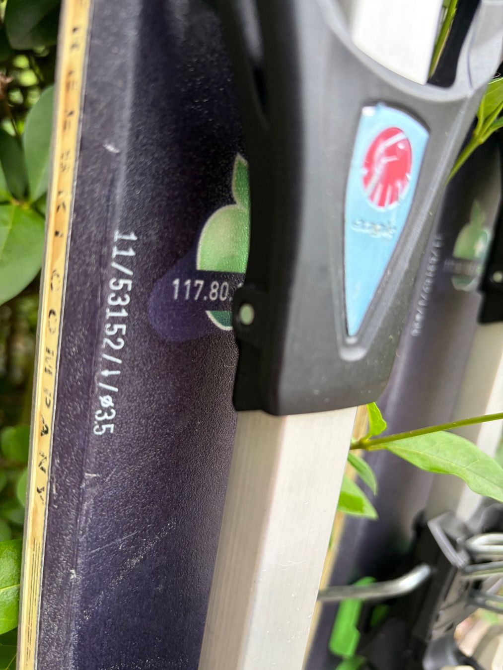 Movement Skis: IKI Tourenski inkl. Diamir-Bindung, Fellen und Harscheisen – Gebraucht aus Zürich von lfranck 2