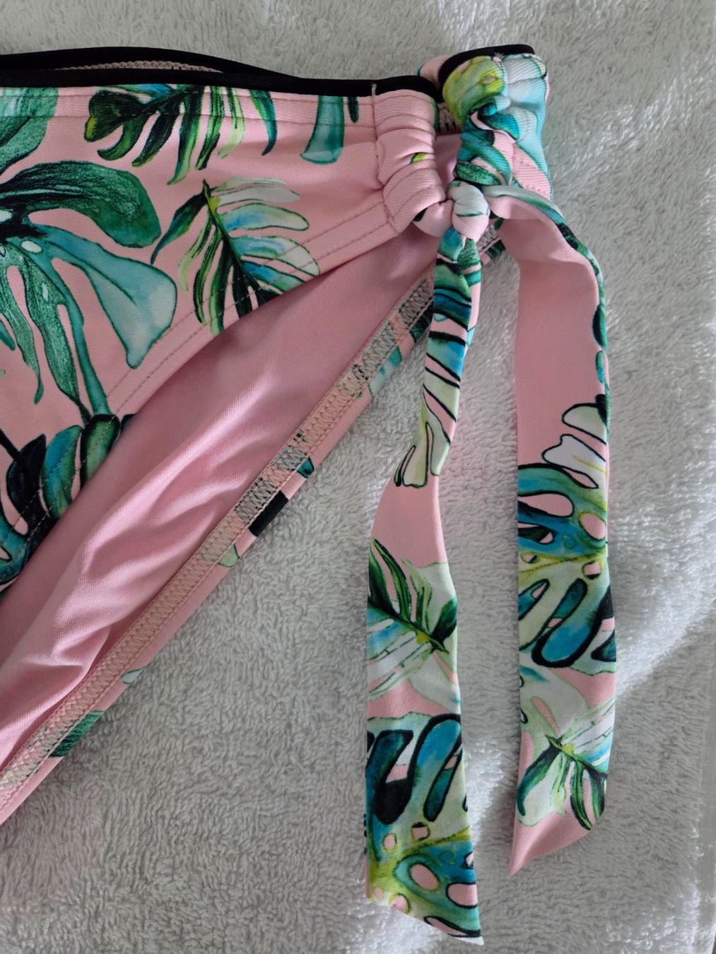 Esprit Maillots de bain & Bikinis: Esprit Bikini Rosa Tropical in M – D'occasion à Küsnacht ZH par msz_99nh 6