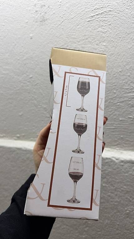 Verres: Weinglas Neu – Neuf avec emballage d'origine à Bern par sshueli 1