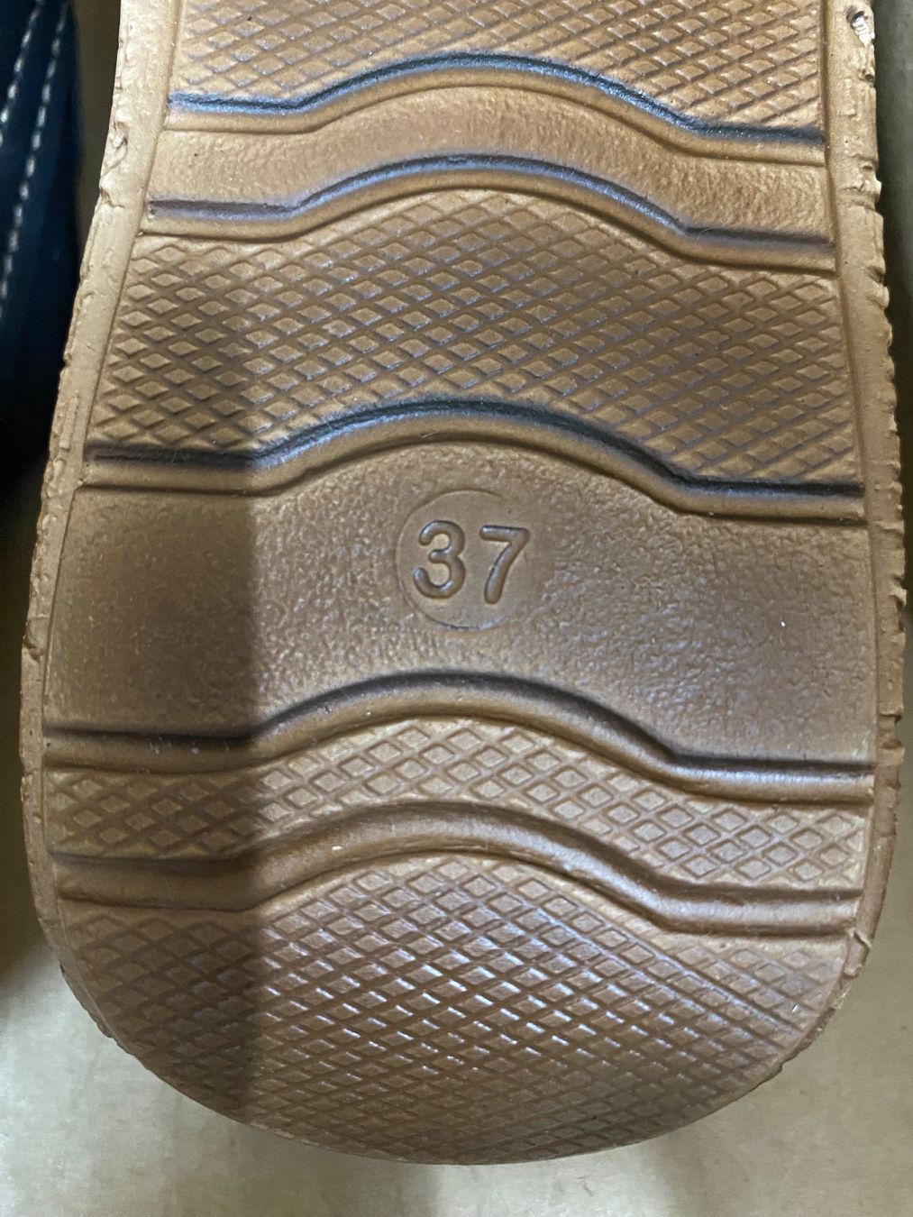 Herrenschuhe: Easy Street Pantoletten Grösse 37 – Neu (gemäss Beschreibung) aus Eschlikon TG von ArtRec 7