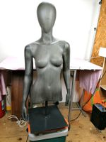 Schaufensterpuppe Frau Torso zerlegbar