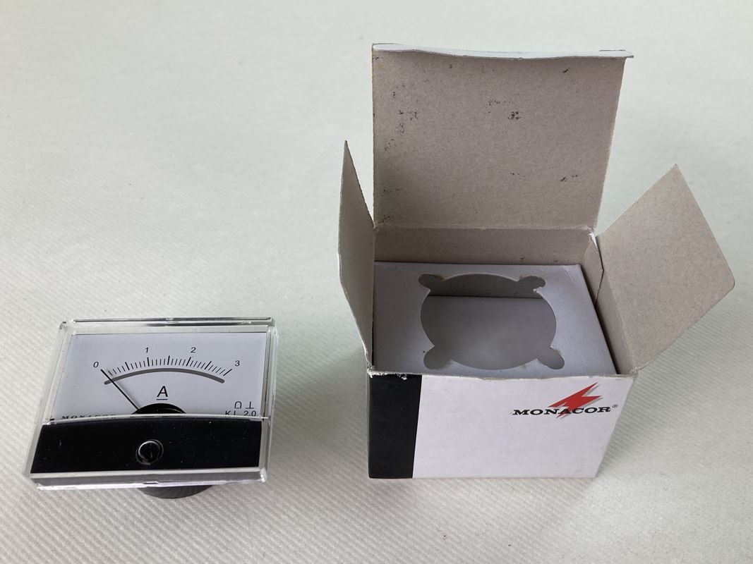 Monacor Misurare: MONACOR | Amperemeter | PM-2/3A | Einbauinstrument – Usato da Wittenbach venduto da Restwert_St-Gallen
