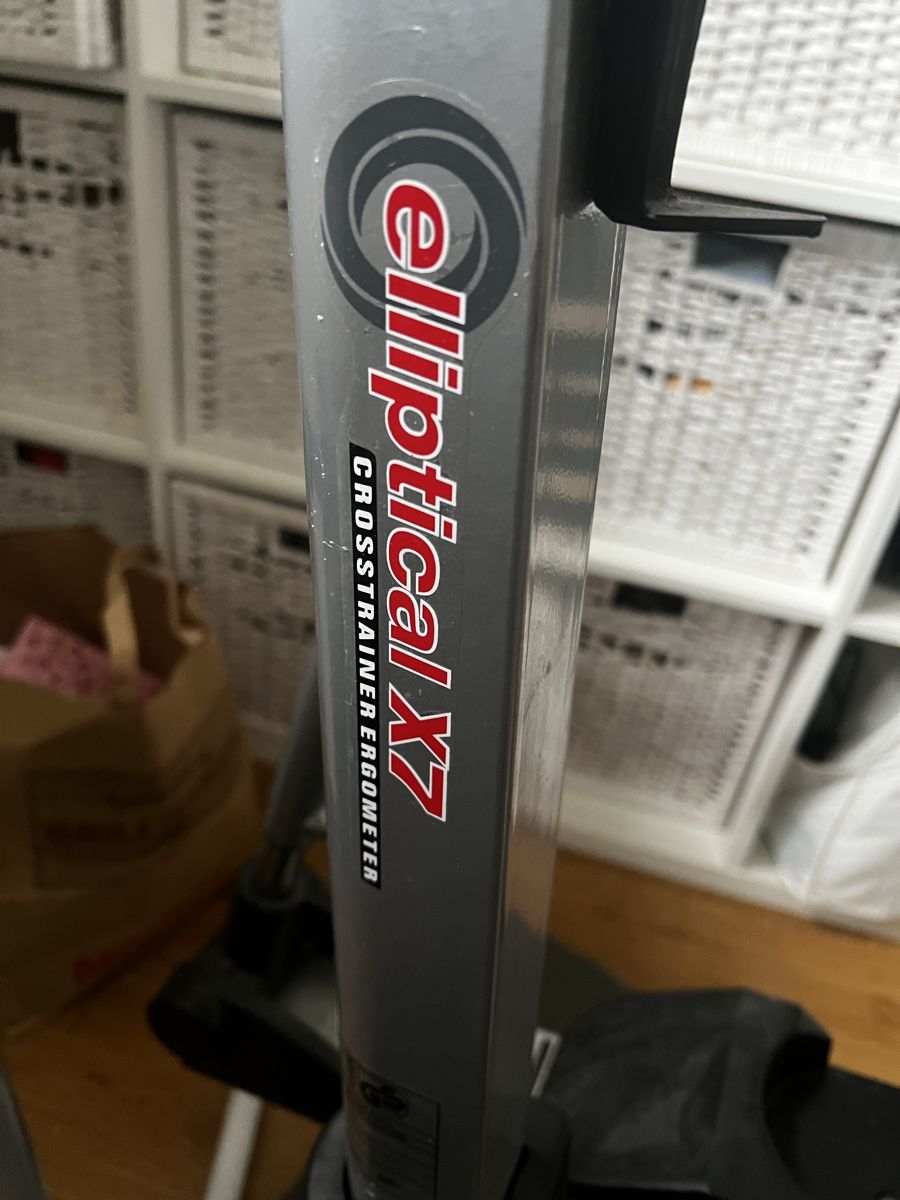 Hometrainer: Crane Elliptical X7 Crosstrainer Ergometer - Top Zustand! – Usato da Münchenbuchsee venduto da Ancabu89