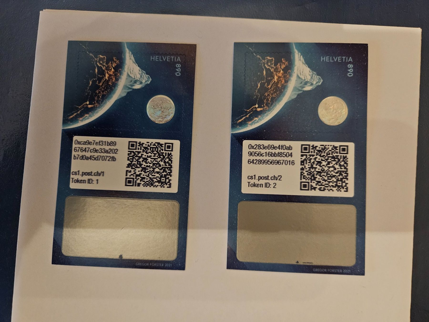 Tutti i francobolli: Swiss Crypto Stamp ID 1 und ID 2 – Nuovo (secondo la descrizione) da Schachen b. Herisau venduto da lilienstrauch 1