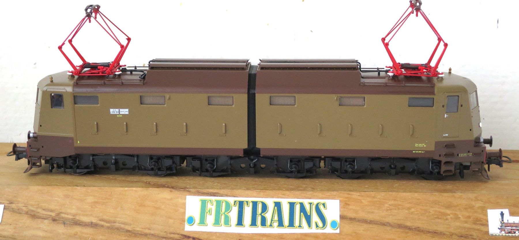Roco Modellini di ferrovie: ROCO 63888 DIGITAL FS MOTRICE E 636.164  BRUNE – Usato da Gland venduto da FRtrains 3