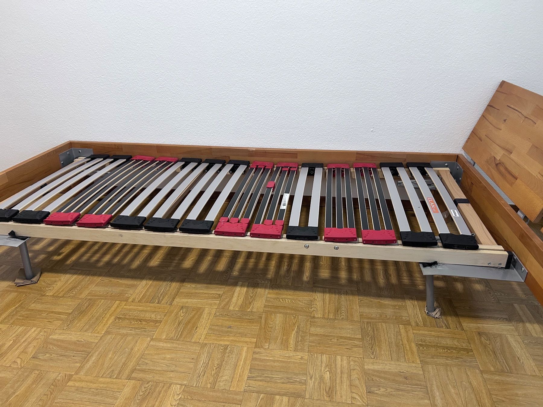 Pfister Lattenroste: Lattenrost – Gebraucht aus Schliern b. Köniz von need-it 4