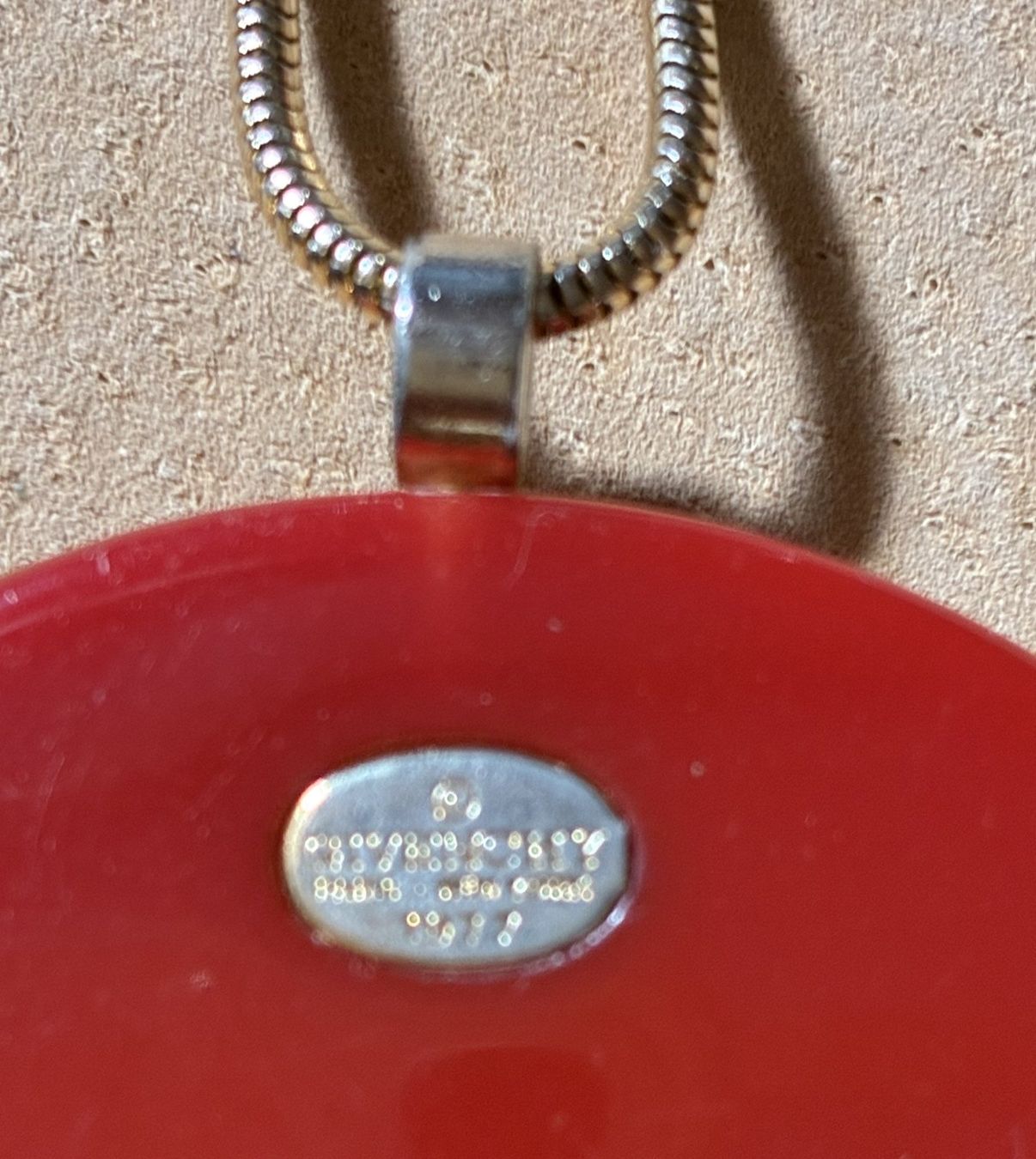 Givenchy Ciondoli: GIVENCHY vintage halskette – Usato da Ringgenberg BE venduto da ziggythecat 3