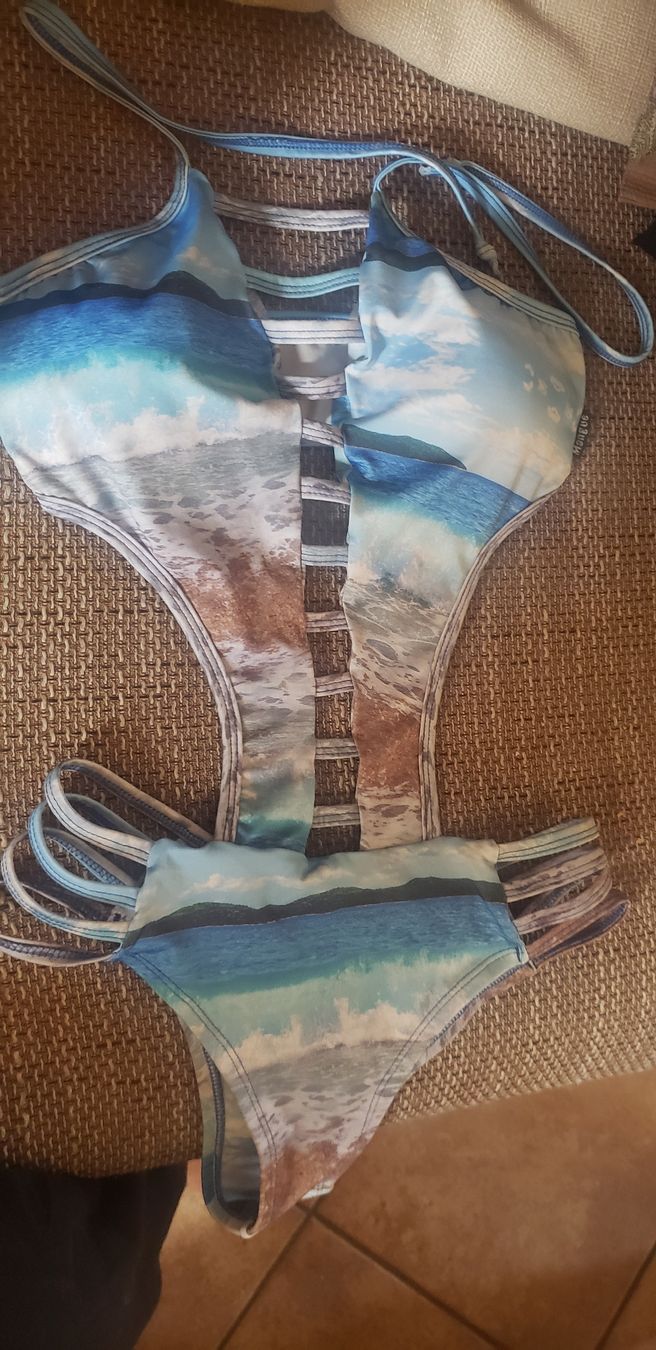 Badekleider & Bikinis: Maillot de bain fabriqué au Brésil  – Neu (gemäss Beschreibung) aus Le Séchey von Jill93