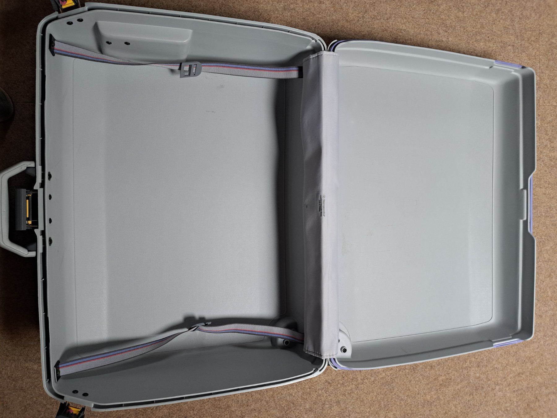 Samsonite Valigie: Hartschalenkoffer – Usato da Reinach BL venduto da mar_6zwc 2