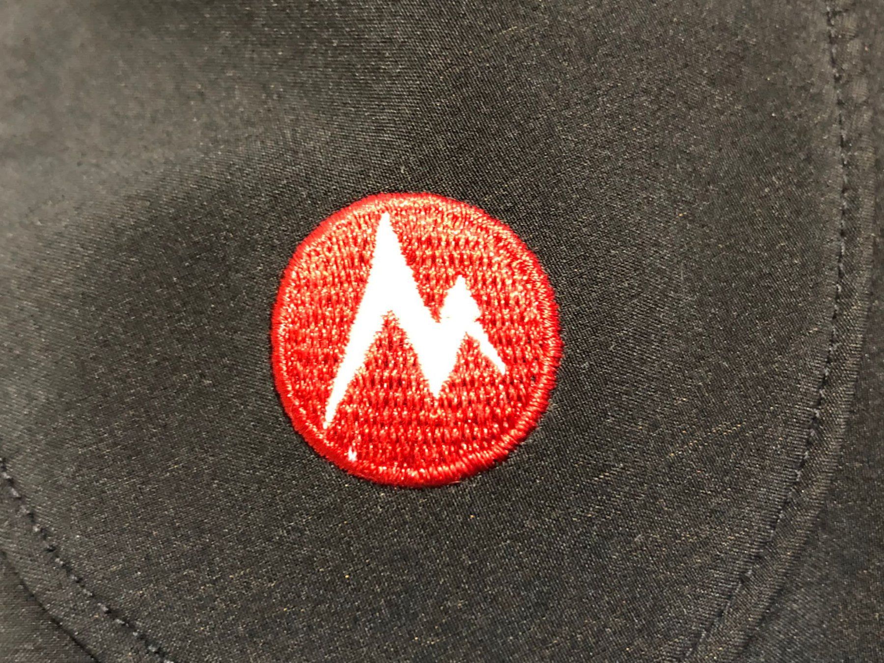 Marmot Giacche: Vintage Y2K Marmot softshell Jacket Tag S Fit M – Usato da Zürich venduto da le_souk 2