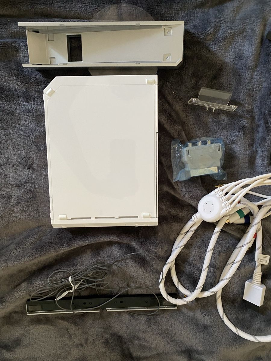 Nintendo Console: Console Nintendo Wii – Usato da Lignières venduto da The_assistant 1