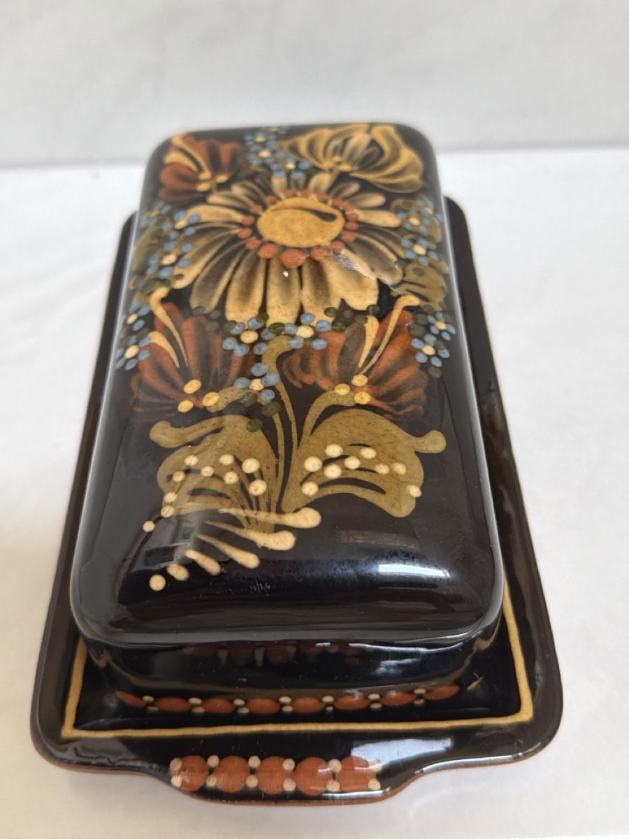 Autre vaisselle: Keramik, Butterplatte mit Deckel, Heimberg. – D'occasion à Biberist par Momo33 1