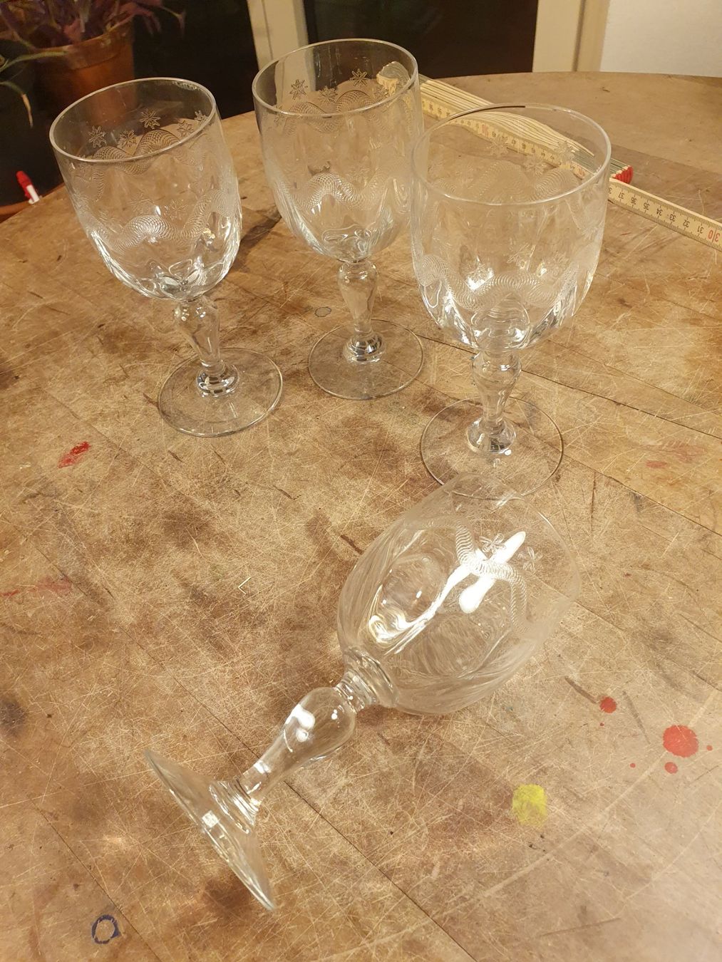Tasses: 4 Stk Weingläser graviert – D'occasion à Zürich par loosebone 4