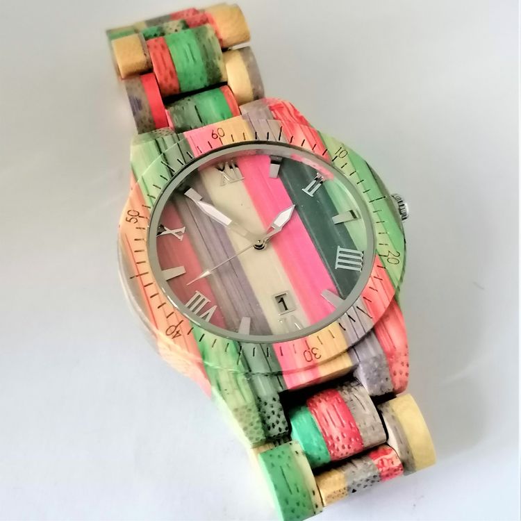 Holz-Uhr mit Kalender | Kaufen auf Ricardo