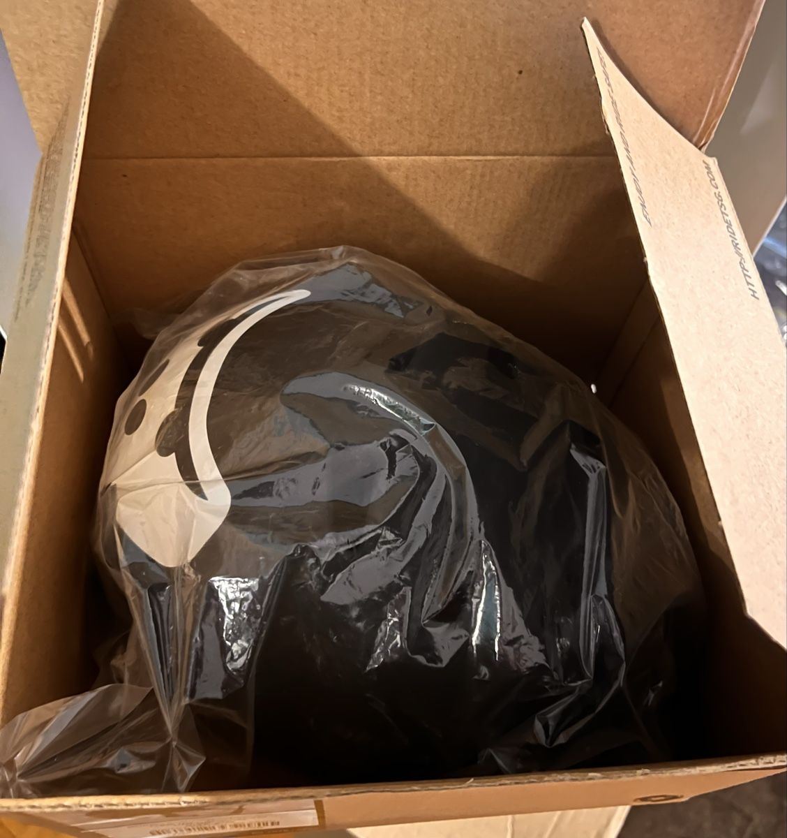Caschi: Casque TSG EDITION LIMITÉE EVOLUTION CHARITY GORILLA – Nuovo e nell'imballaggio originale da Clarens venduto da hal_y9wf 4