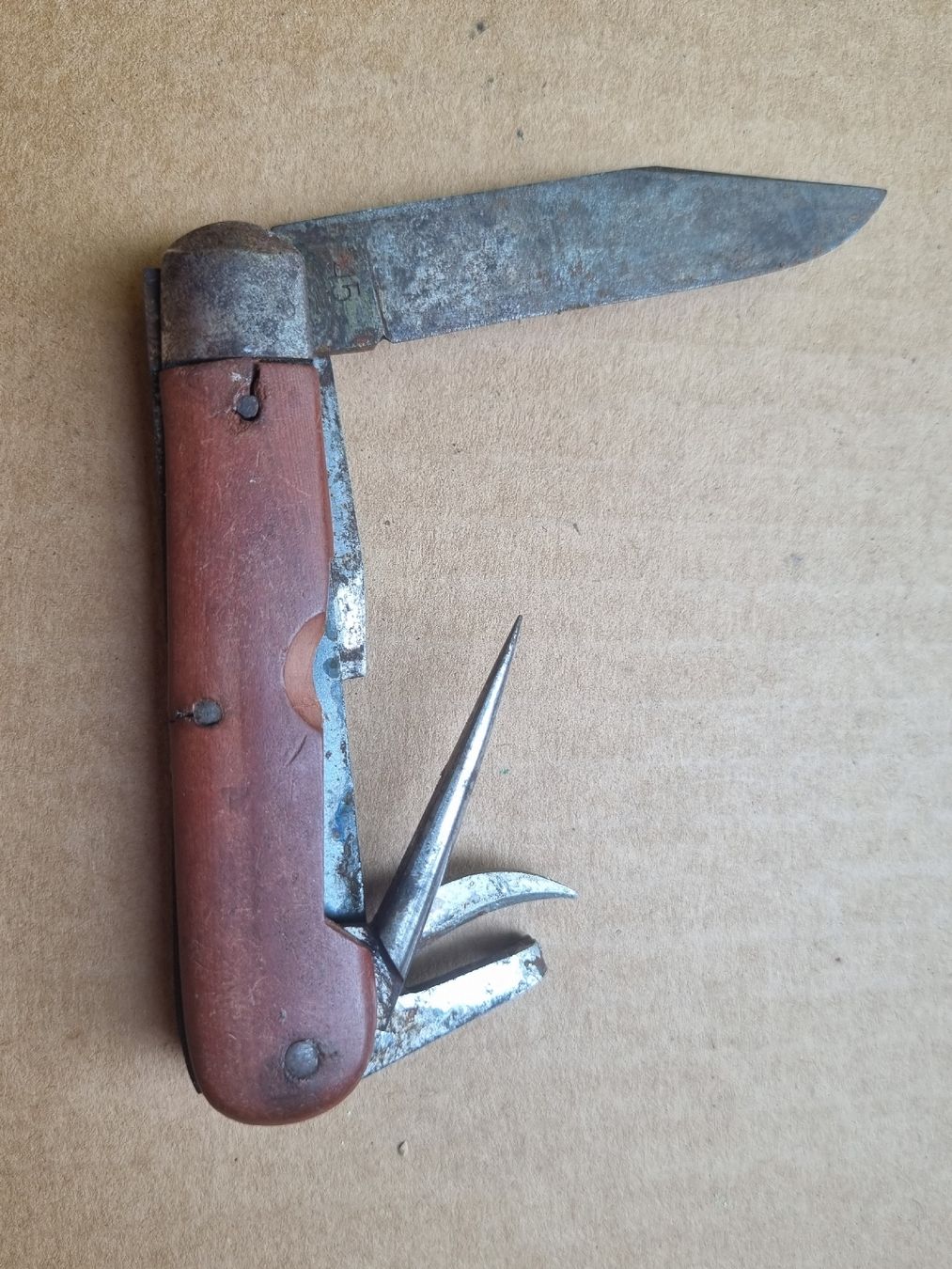Taschenmesser: Elsener 45 – Gebraucht aus Schaffhausen von Leveron13 5