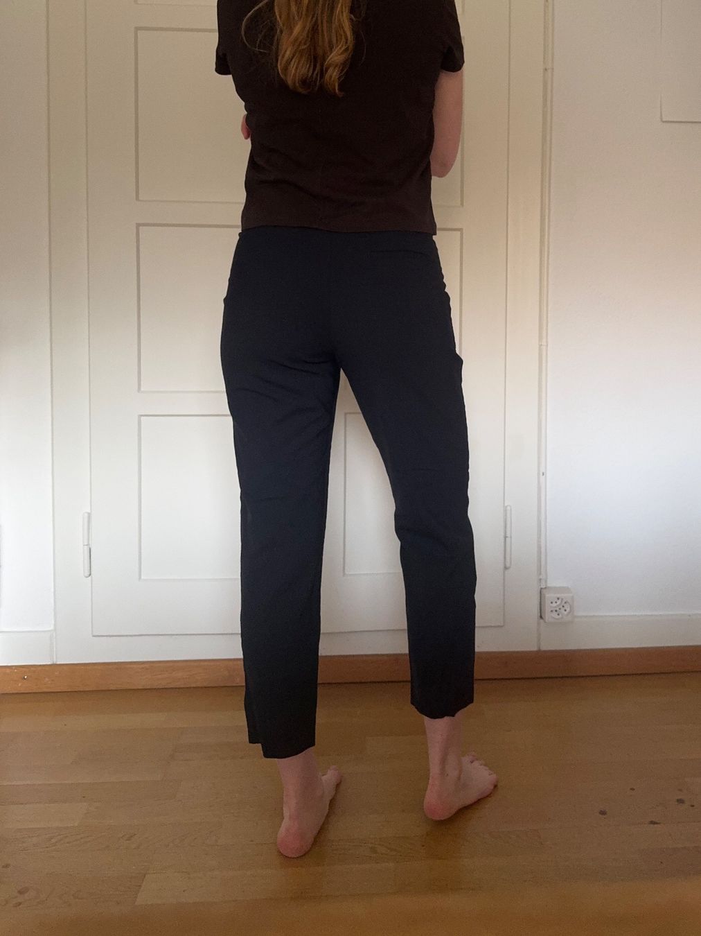 Massimo Dutti Pantaloni: Massimo Dutti Stoffhosen dunkelblau Gr. 40 – Usato da Zürich venduto da nberyll 1