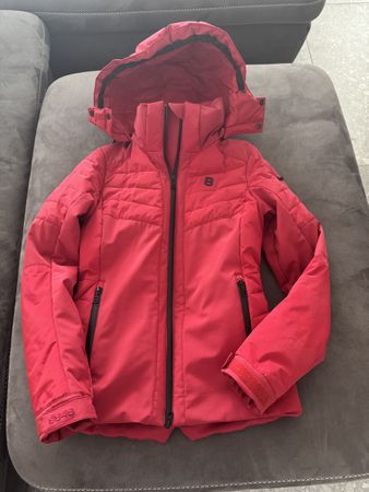 8848 Altitude woman Red ski Jacket. Size 34.